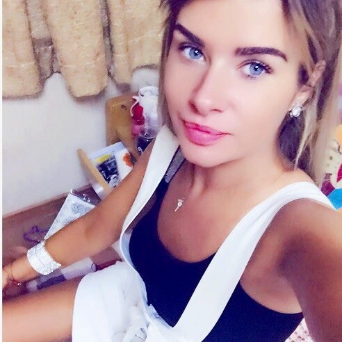 Зоя привлекальеная девушка из Черняховск цена от 3500 руб