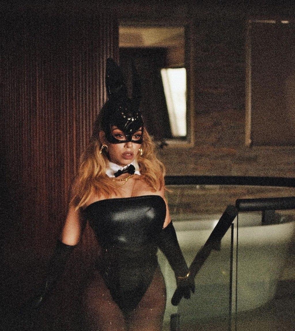 Юлия привлекальеная девушка из Черняховск цена от 5000 руб