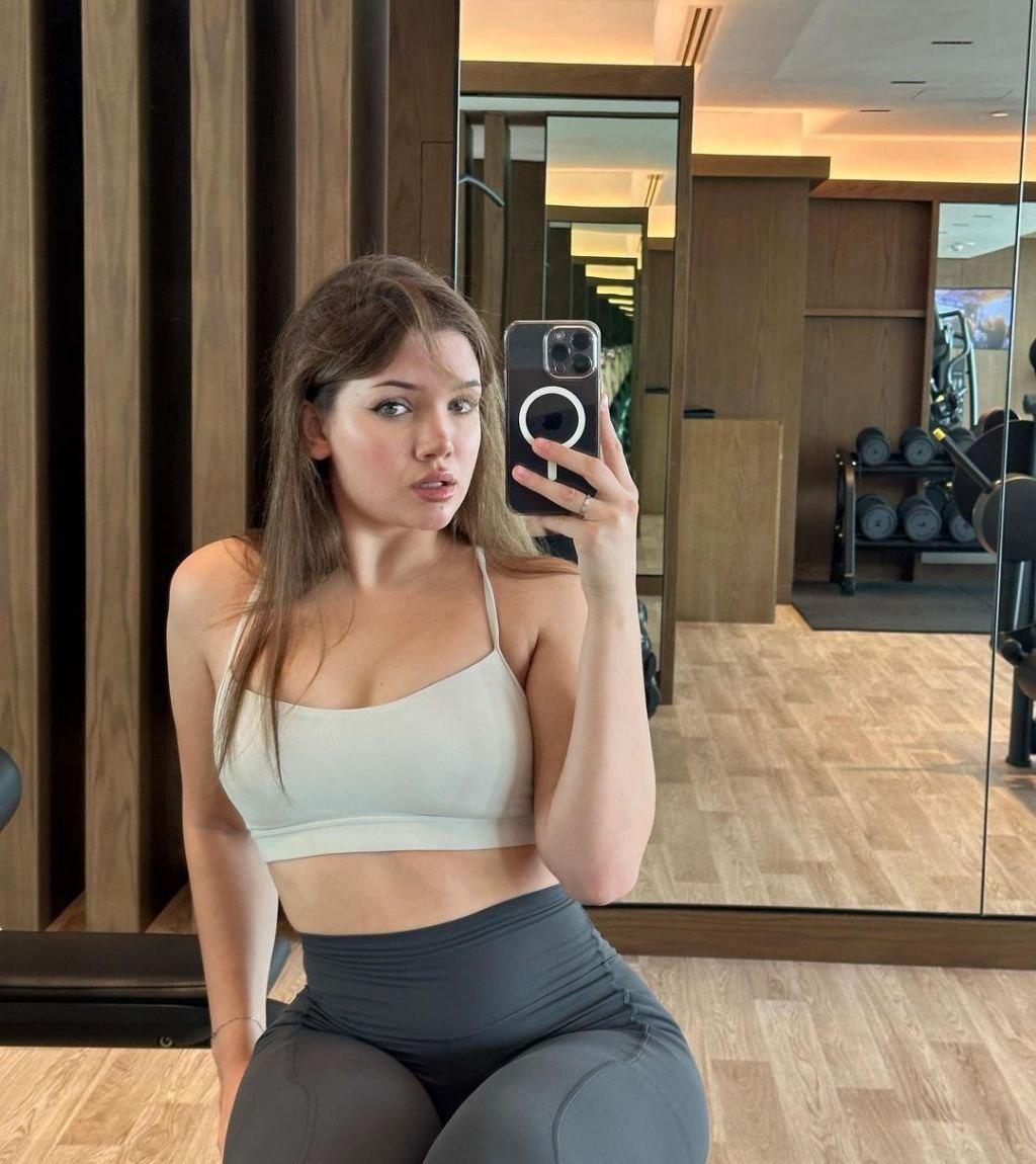 Катька привлекальеная девушка из Черняховск цена от 6000 руб