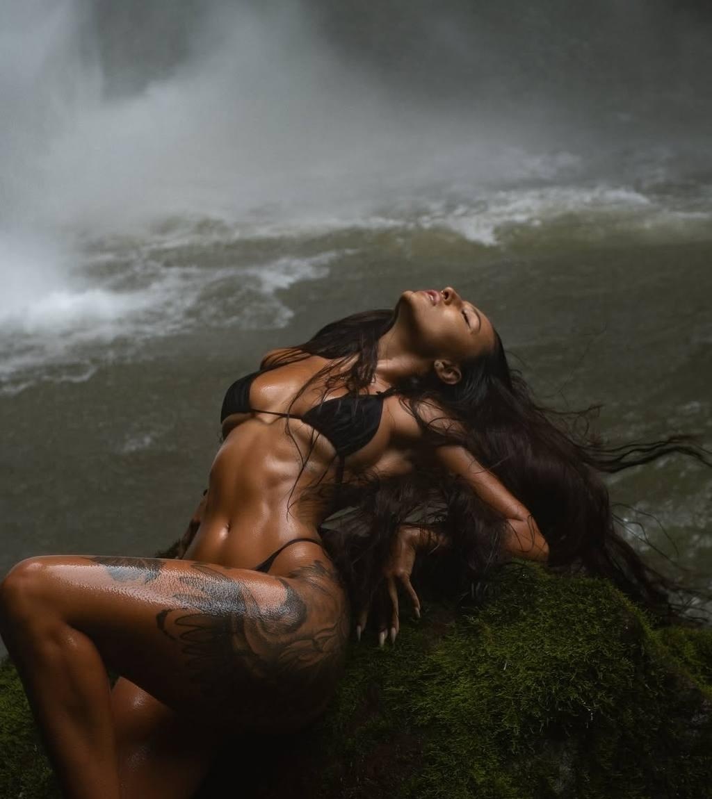 Катрин привлекальеная девушка из Черняховск цена от 8000 руб