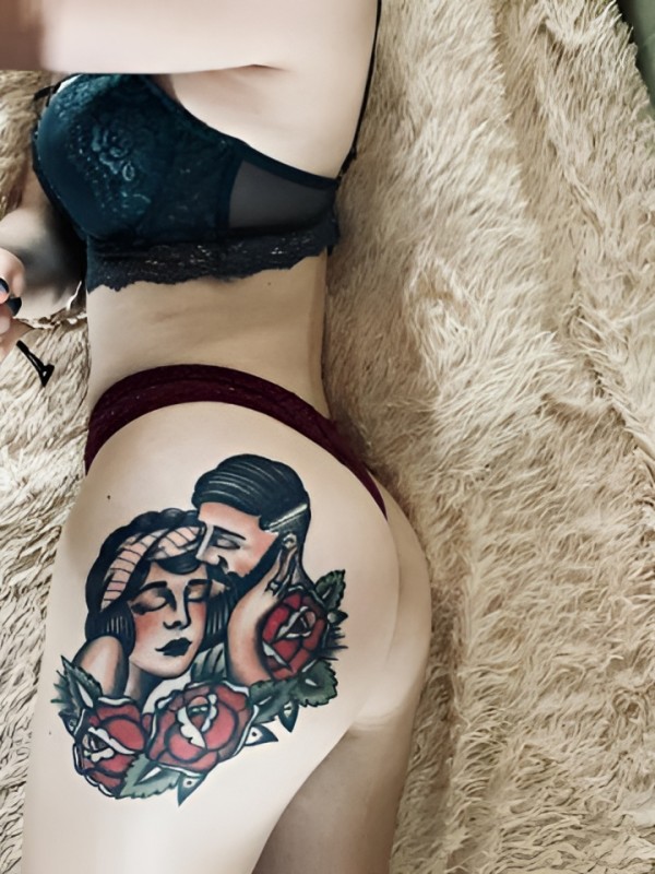 Лаура привлекательная девушка из Черняховск цена от 2000 руб