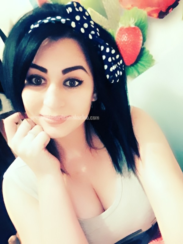 Марина привлекательная девушка из Черняховск цена от 4000 руб