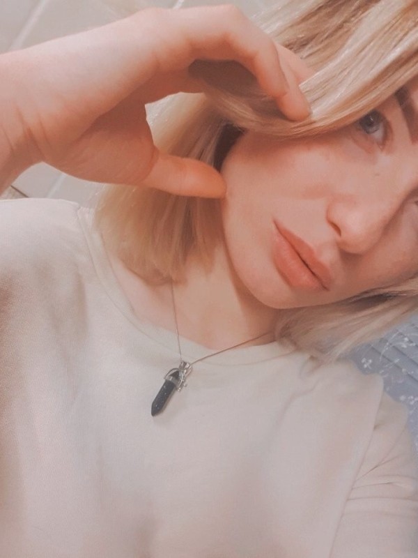 Жанна привлекательная девушка из Черняховск цена от 3000 руб